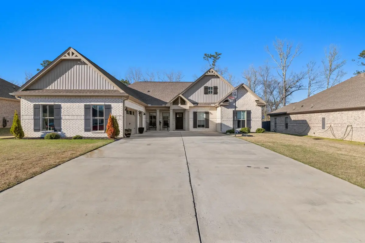 1716 Meadowbrook Rd Se, Cullman, AL 35055 - #1