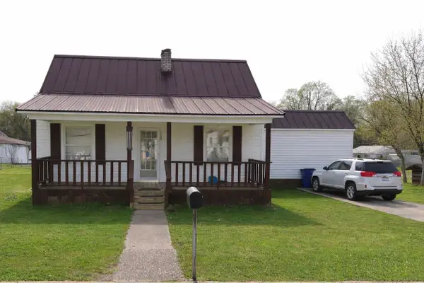 115 N Richards St, Florence, AL 35630