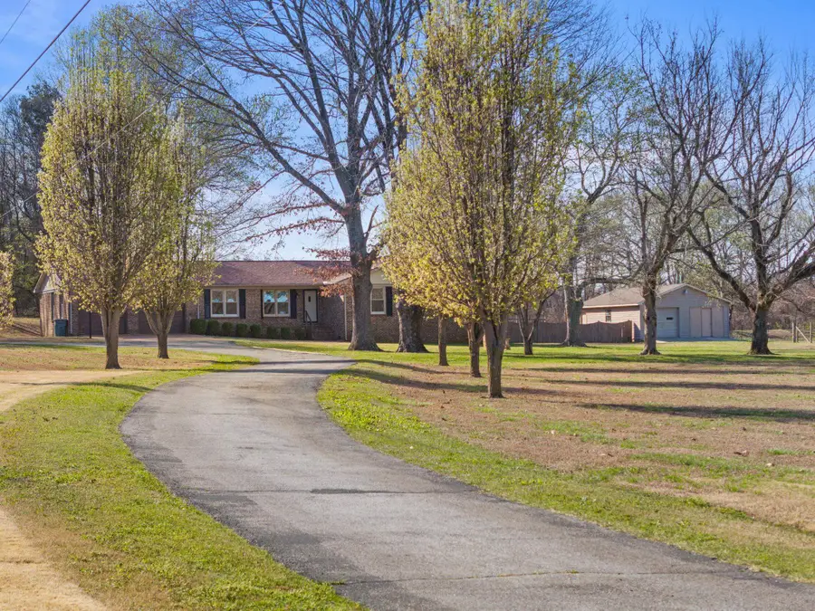 311 Co Rd 283, Florence, AL 35633 - #2