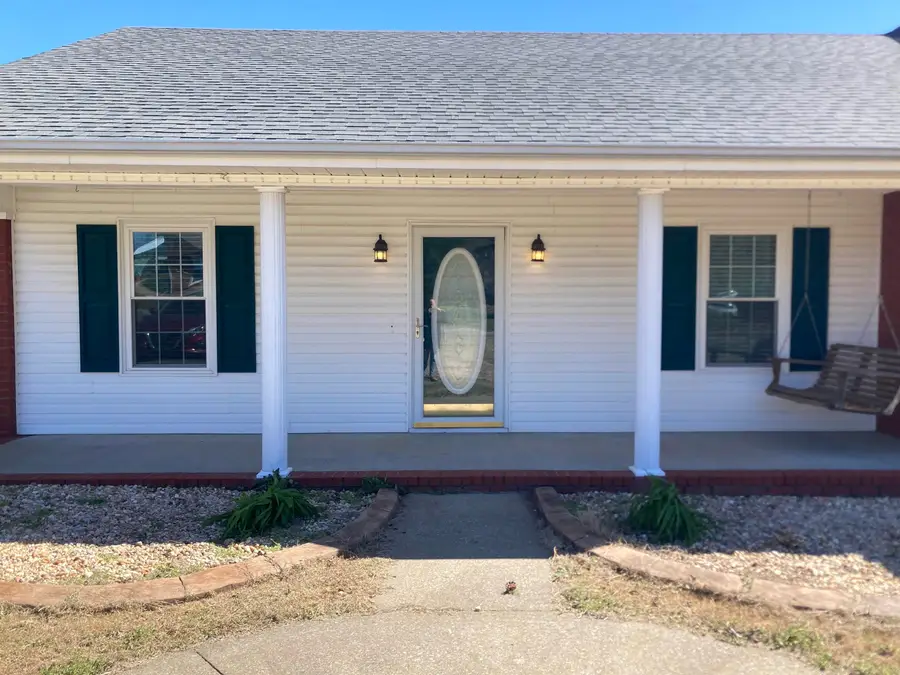 514 Alabama St, Killen, AL 35645 - #2