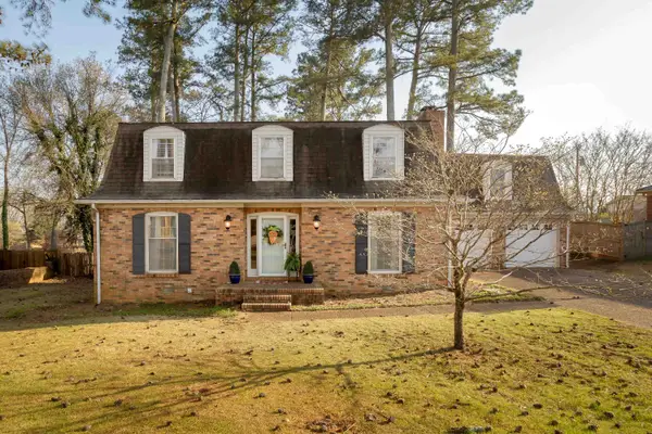 322 Nottingham Rd, Florence, AL 35633