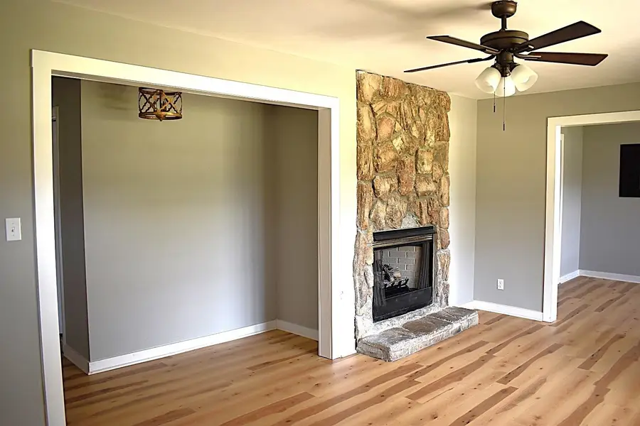 28154 Co Rd 8, Florence, AL 35634 - #2