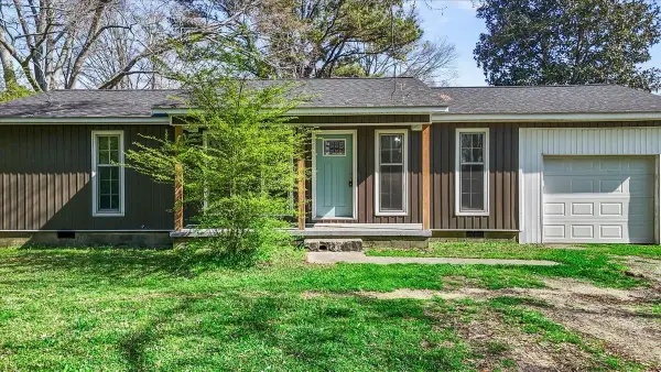 345 Henry Dr, Cullman, AL 35057