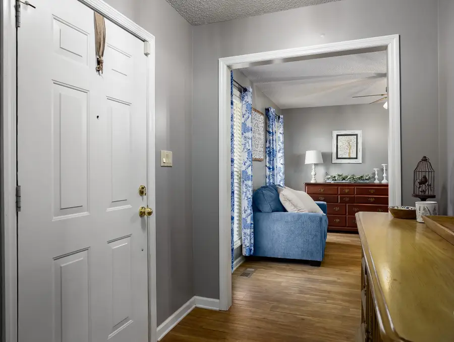 310 Cloverleaf Cir, Killen, AL 35645 - #3