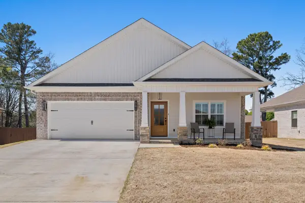 153 Silver Leaf Ln, Florence, AL 35633