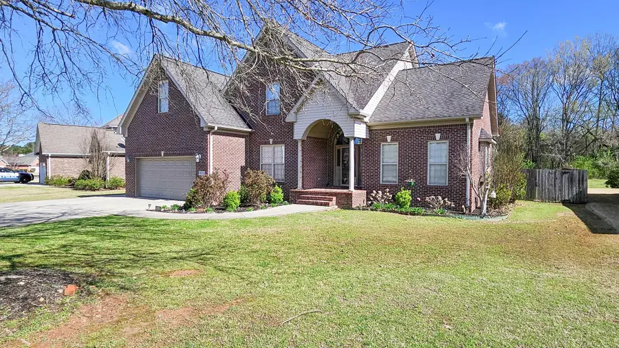 4804 SE Tomahawk Dr, Decatur, AL 35603 - #2