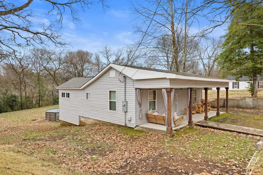 418 Staunton Ave, Florence, AL 35630 - #2