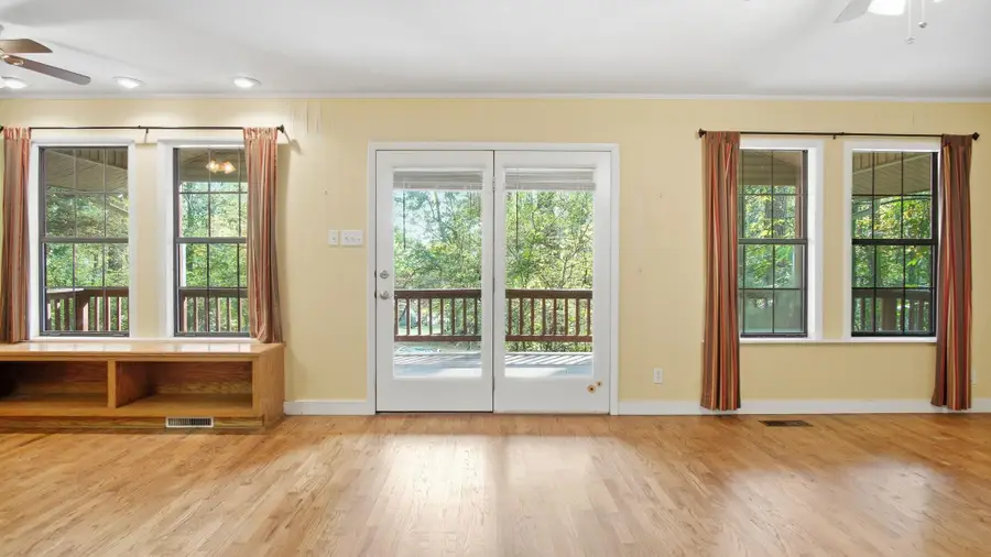 17558 Richter Rd, Rogersville, AL 35652 - #3