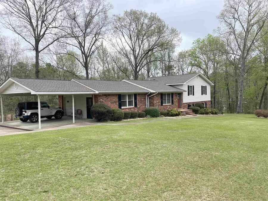 246 Walnut St, Hamilton, AL 35570 - #2