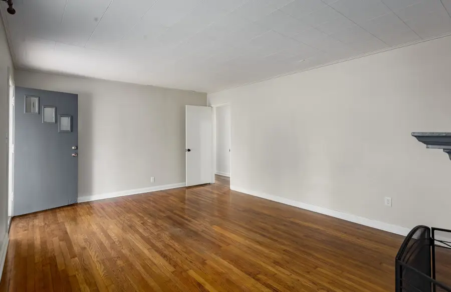 1813 Tune Ave, Florence, AL 35630 - #3