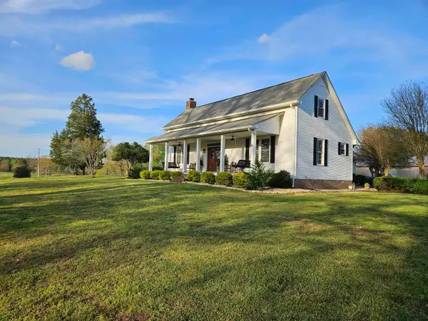 902 Co Rd 606, Rogersville, AL 35652