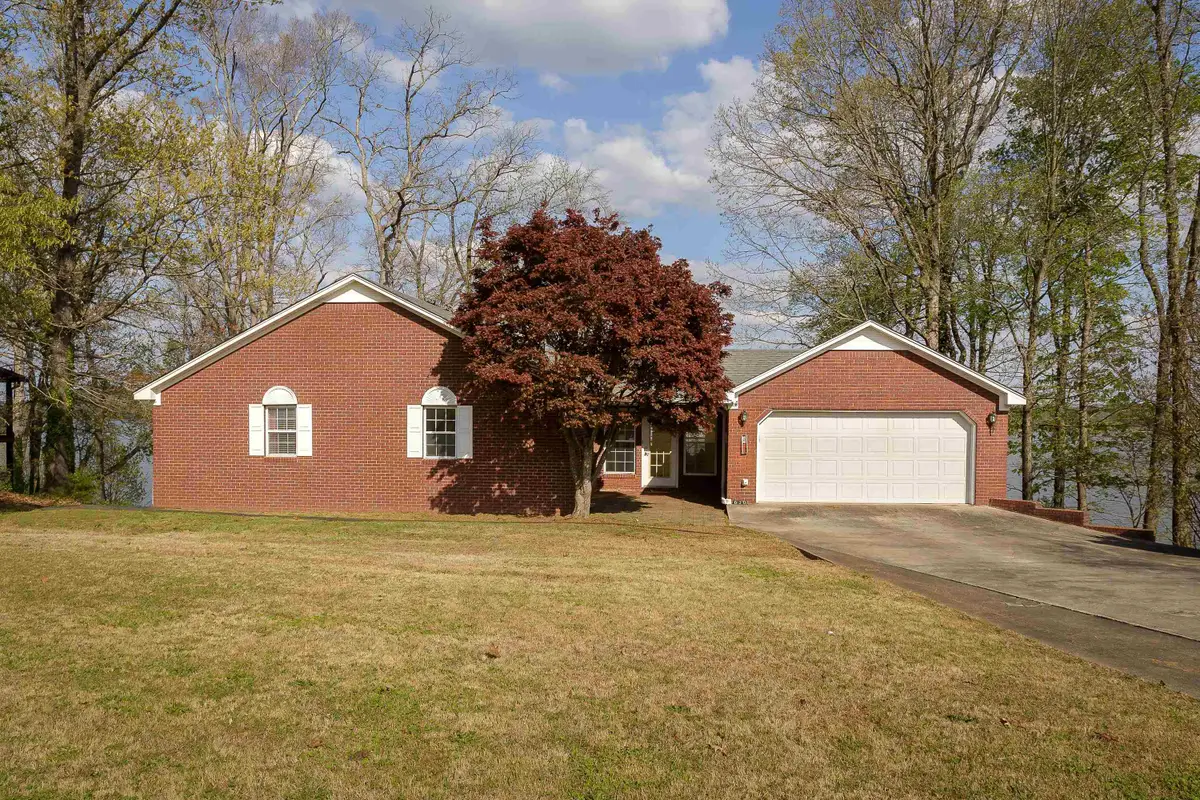 620 Point Rd, Muscle Shoals, AL 35661 - #1