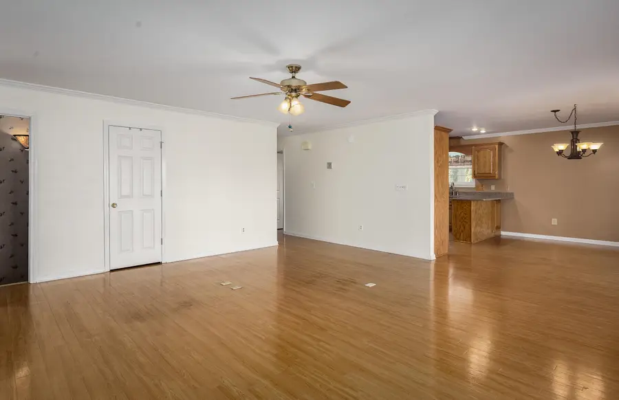 620 Point Rd, Muscle Shoals, AL 35661 - #3