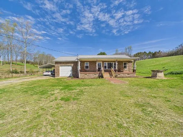 1383 Co Rd 25, Killen, AL 35645