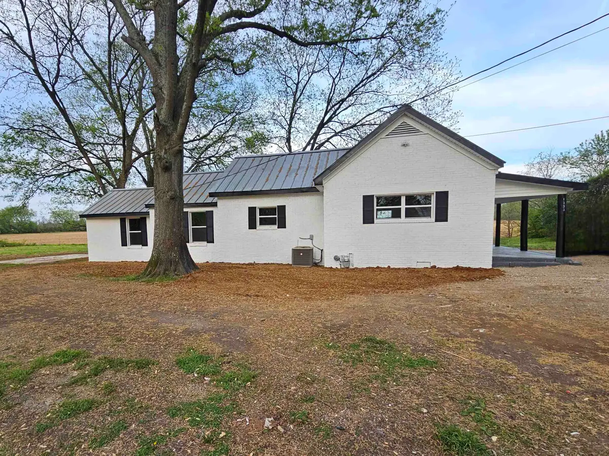 1333 Honeysuckle Ln, Town Creek, AL 35672 - #1