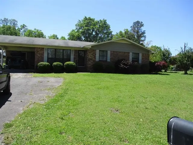 305 West Dr, Hanceville, AL 35077 - #1