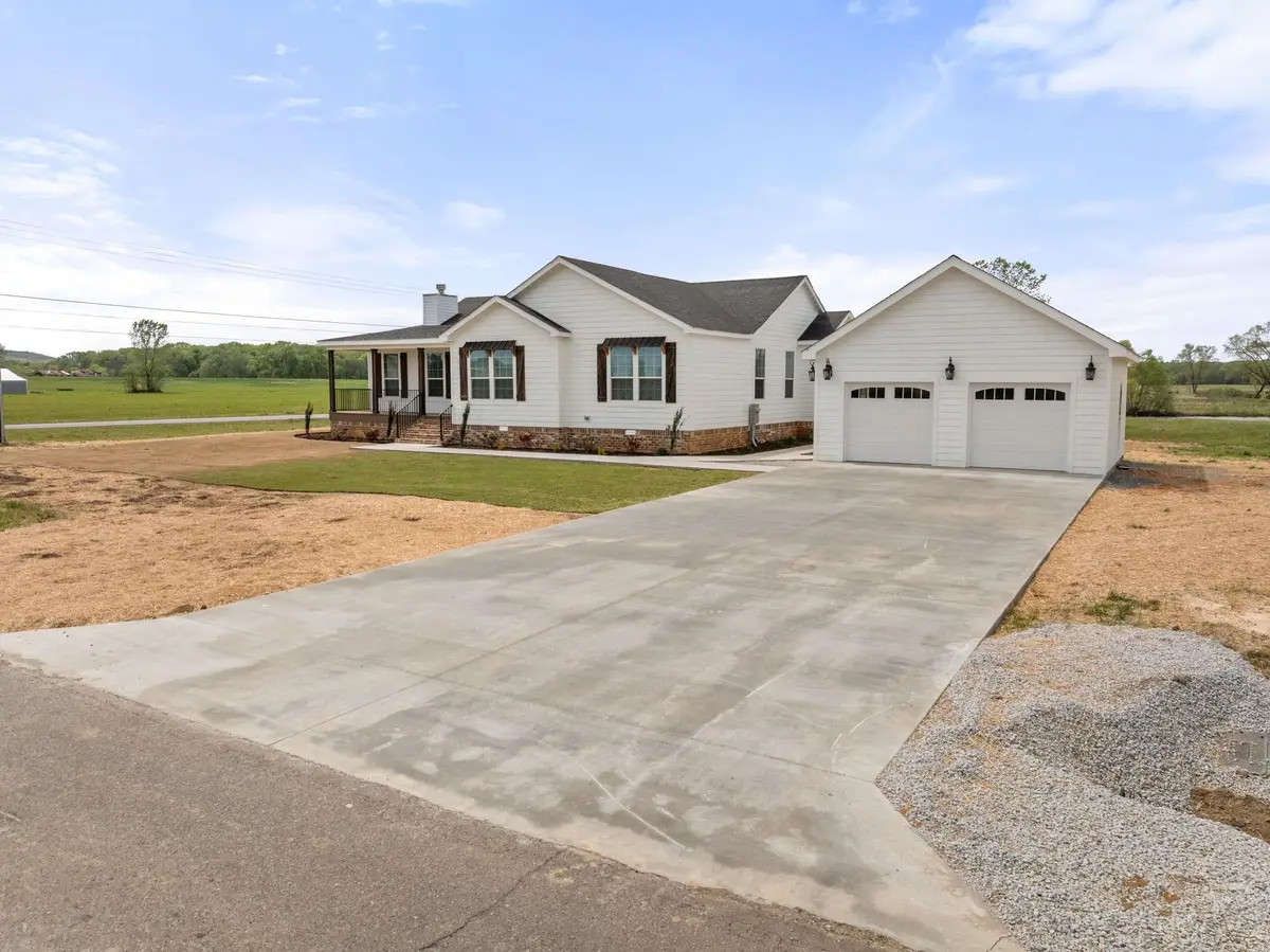 4439 Huckaby Bridge Rd, Falkville, AL 35622 - #1