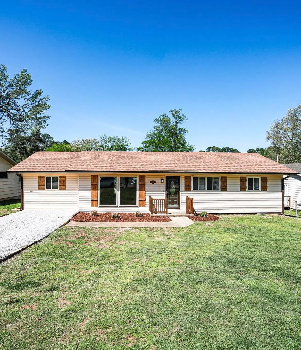 208 Roosevelt Ave, Florence, AL 35630 - #1