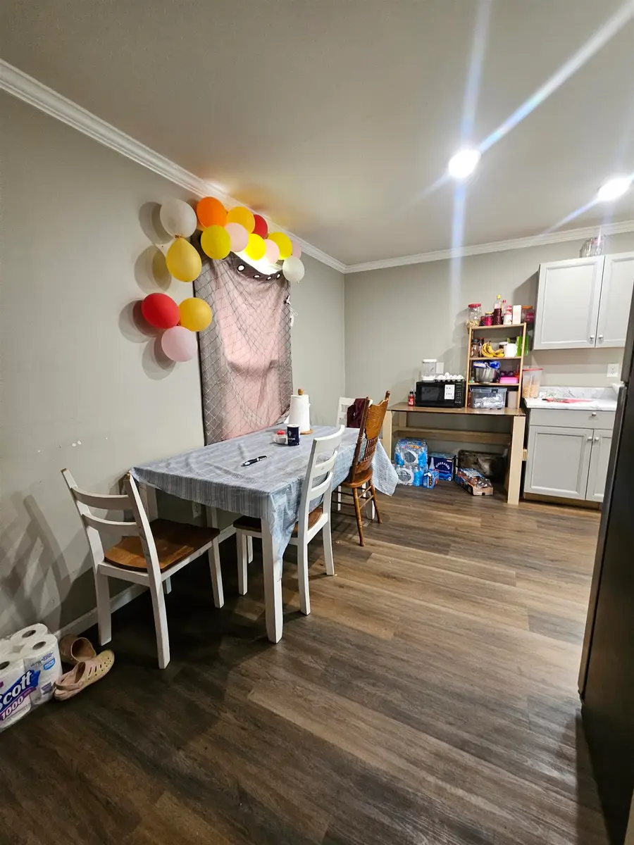 188 Doris St, Russellville, AL 35654 - #3