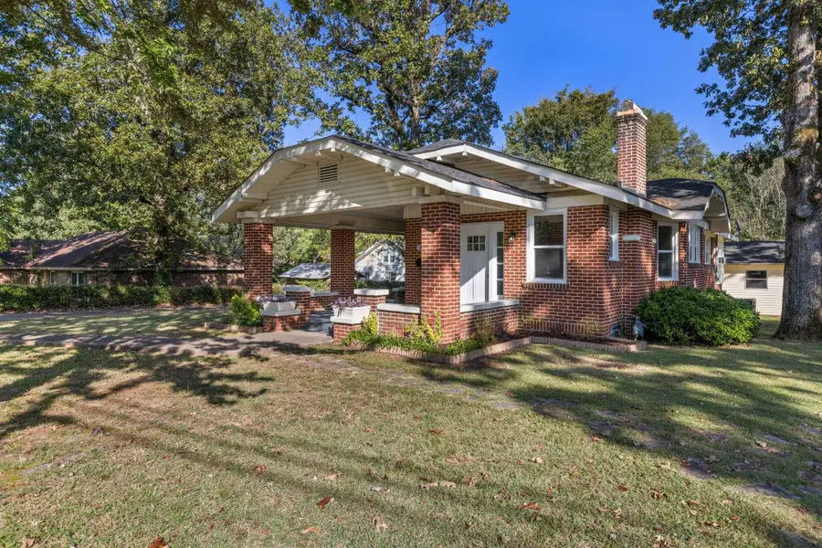 1616 Chisholm Rd, Florence, AL 35630 - #3