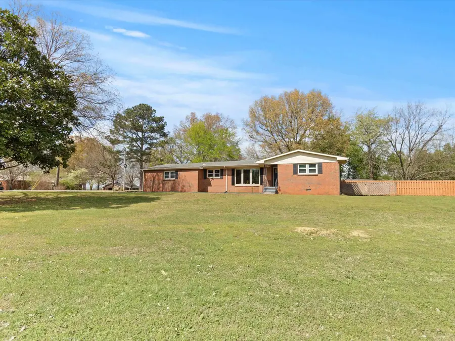 15652 Thompson Ln, Athens, AL 35611 - #3