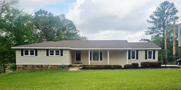 406 Oakhill Ave, Sheffield, AL 35660