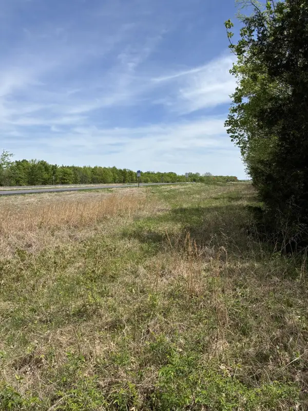 10 Co Rd 83, Russellville, AL 35653