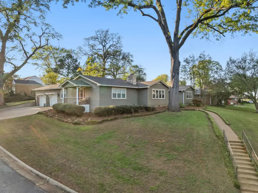 102 Hiram St, Sheffield, AL 35660 - #2