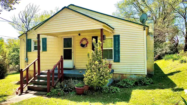 406 Patton St, Florence, AL 35630