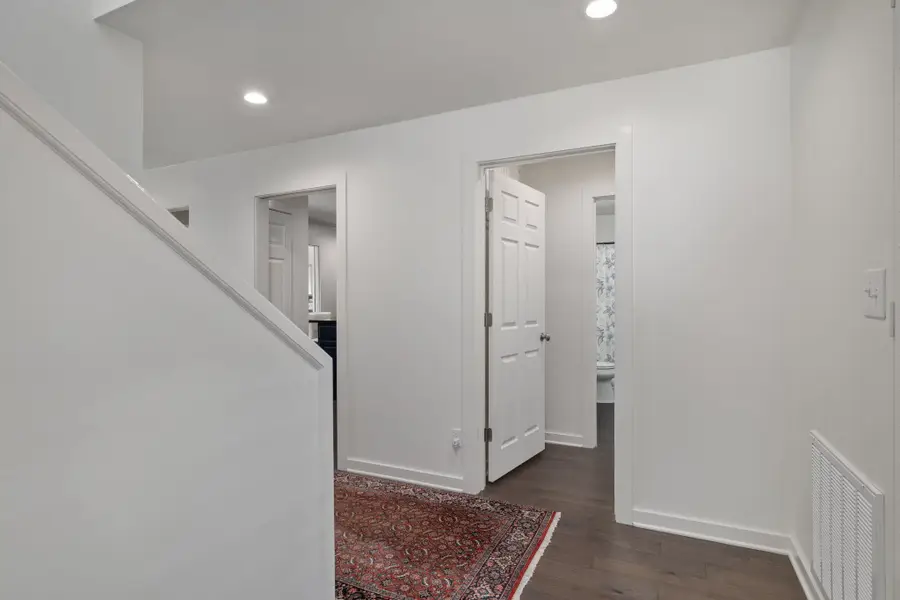 206 River Point Rd, Florence, AL 35634 - #3