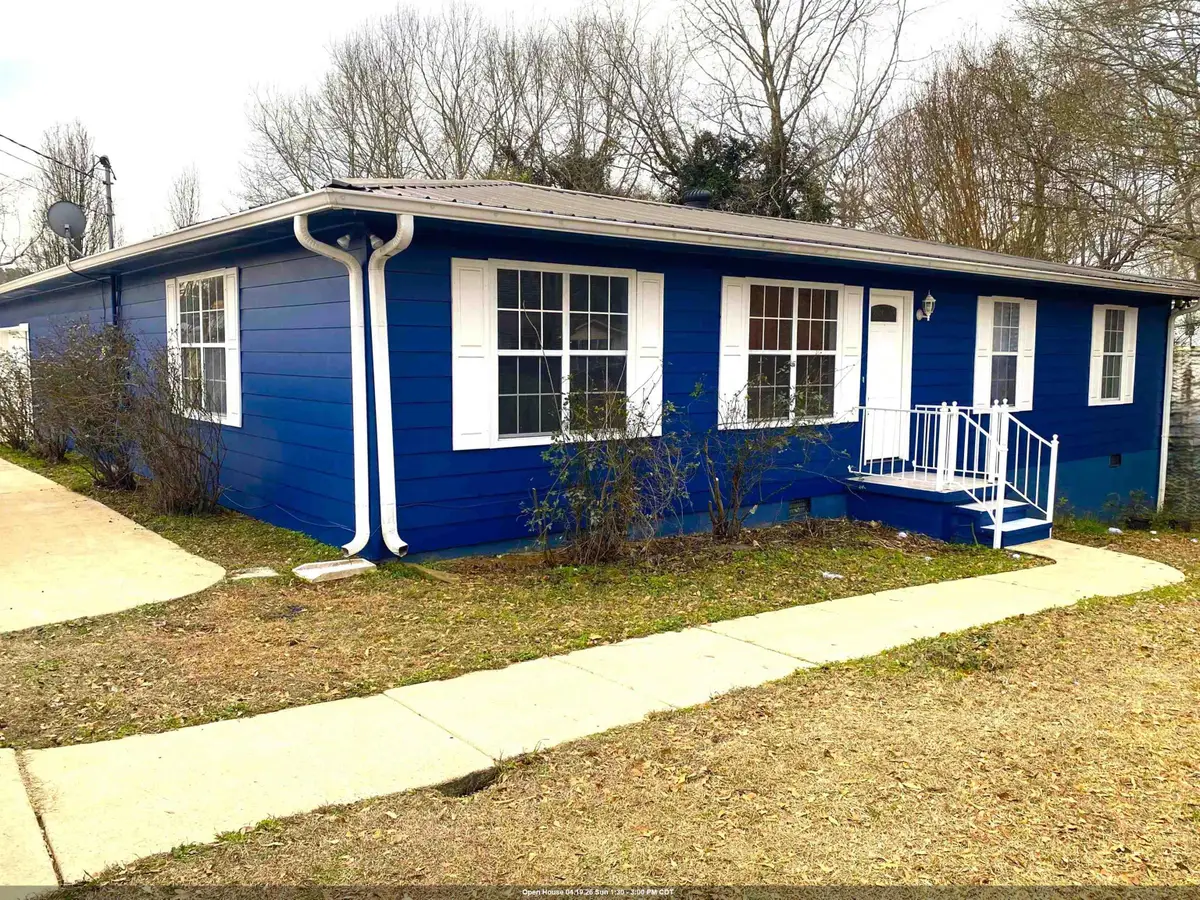 131 Dickerson Cir, Dora, AL 35062 - #1