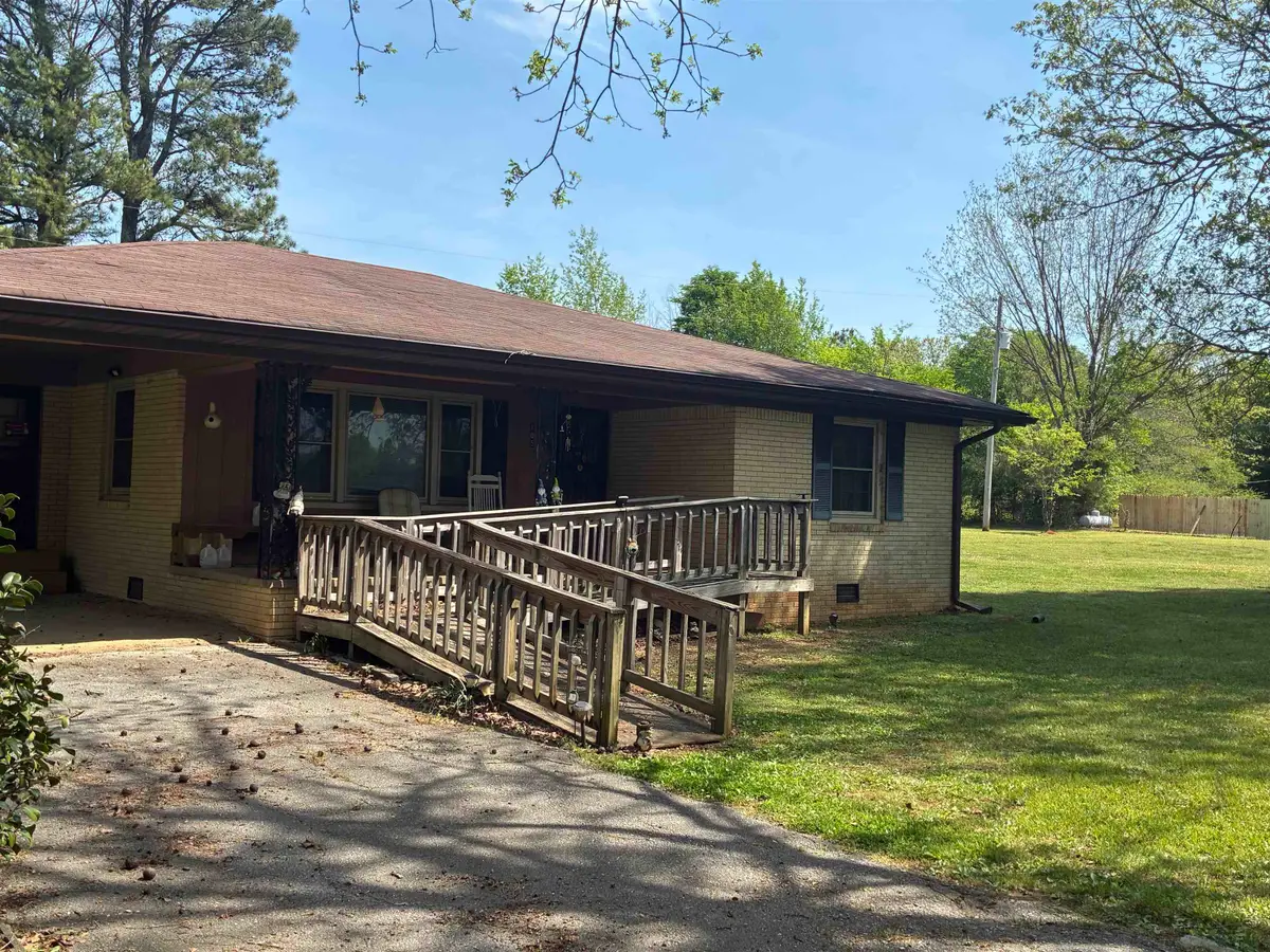 105 Indian Ln, Cherokee, AL 35616 - #1