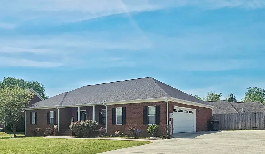 1707 Derby Dr, Cullman, AL 35055 - #2