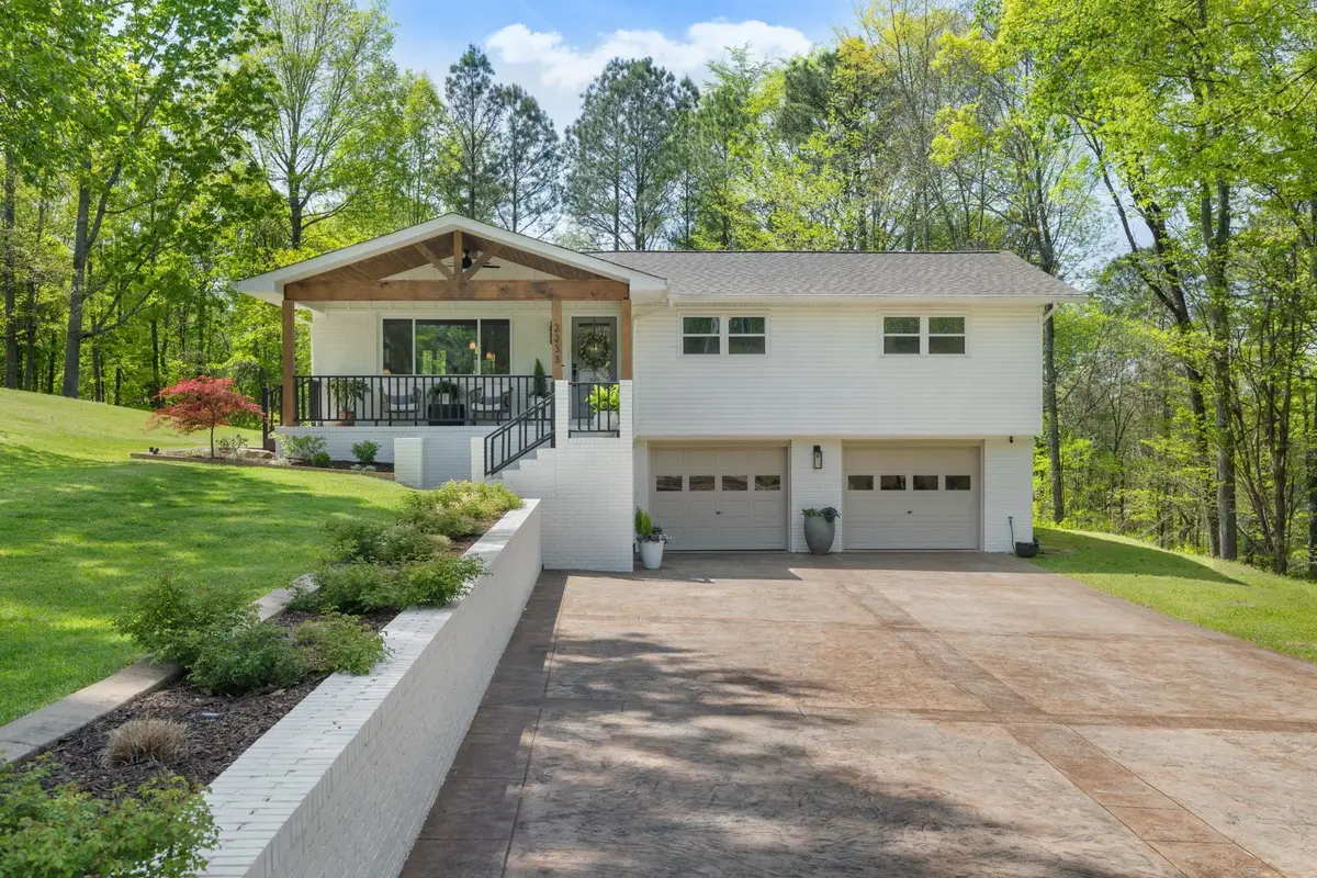 2233 Fantasia Dr, Cullman, AL 35058 - #1