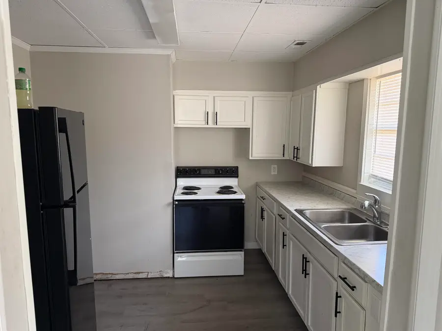 111 Parker Dr, Florence, AL 35633 - #2