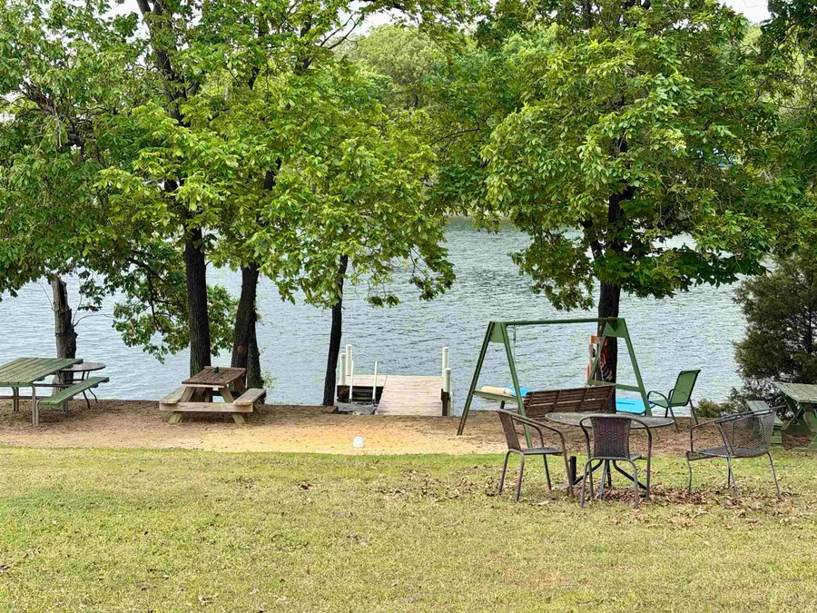 535 Highland Cir, Florence, AL 35630 - #2