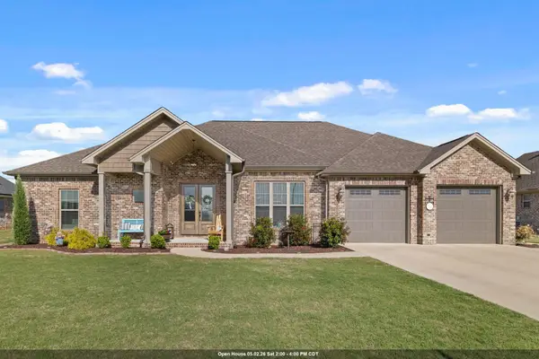 208 Wynchase Dr, Muscle Shoals, AL 35661