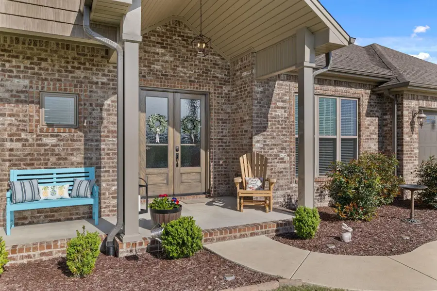 208 Wynchase Dr, Muscle Shoals, AL 35661 - #3