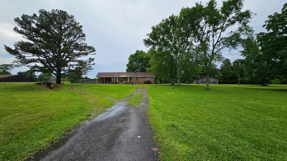 7466 County Hwy 48, Russellville, AL 35654 - #1