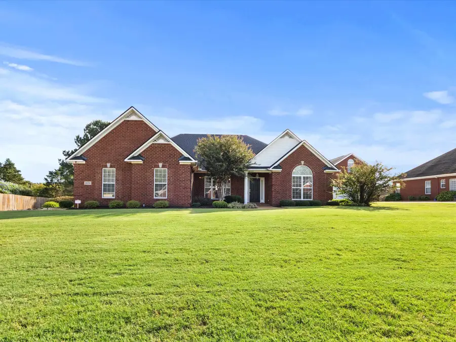 24090 Chadwick Dr, Athens, AL 35613 - #2