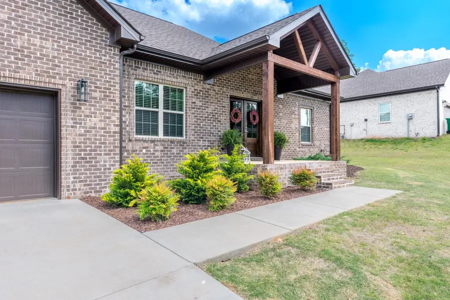 1103 Glendora Ave, Tuscumbia, AL 35674 - #3