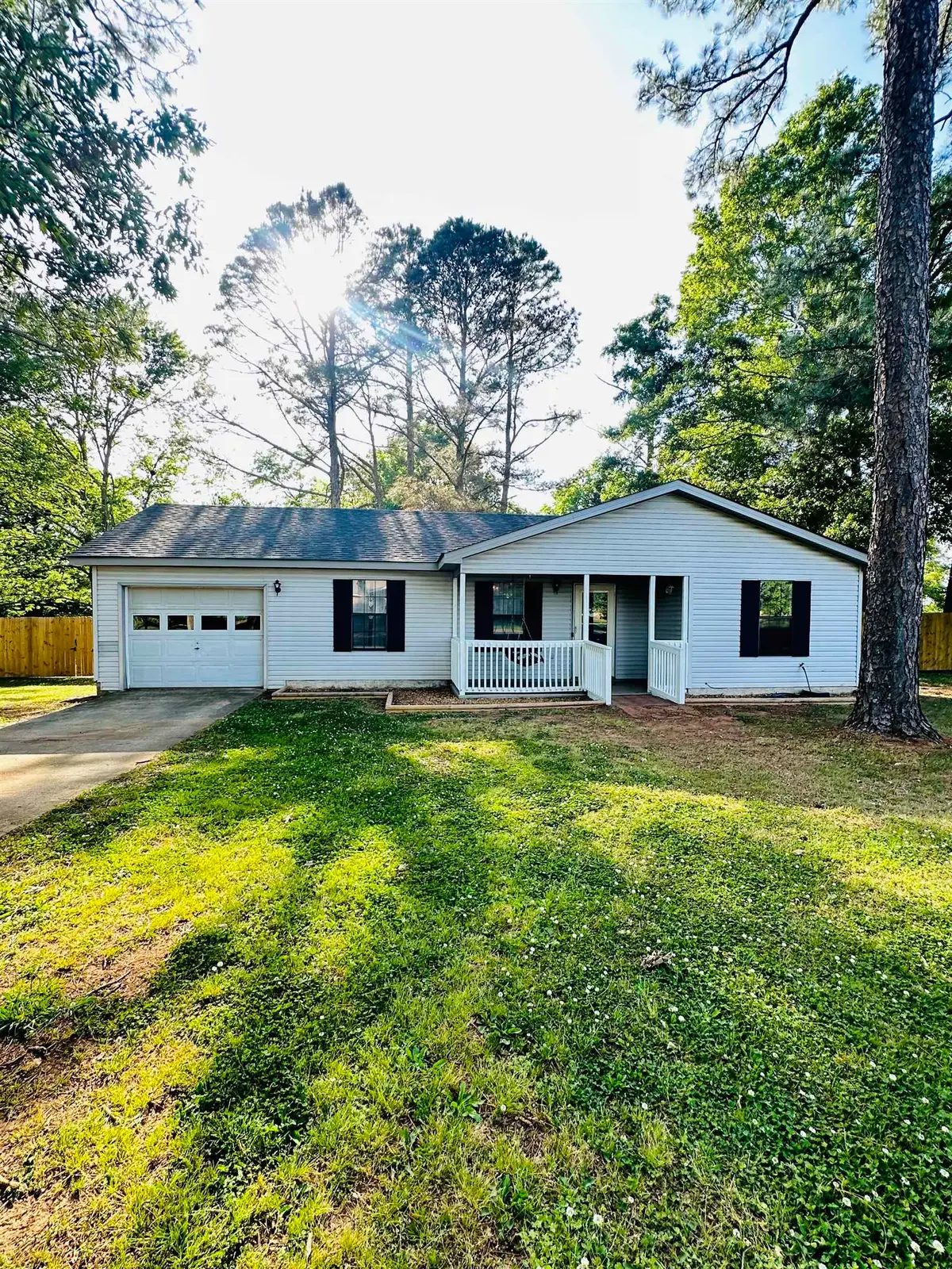 383 Hood St, Town Creek, AL 35672 - #1