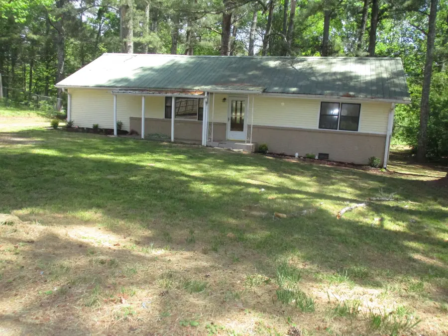 206 Piney Point Dr, Cullman, AL 35055 - #3