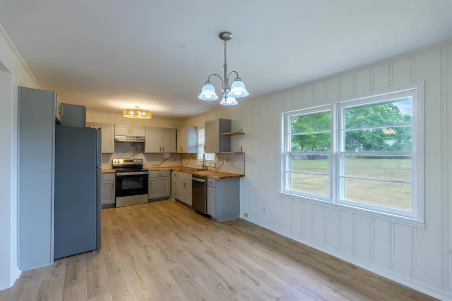 3450 Co Rd 6, Florence, AL 35633 - #2