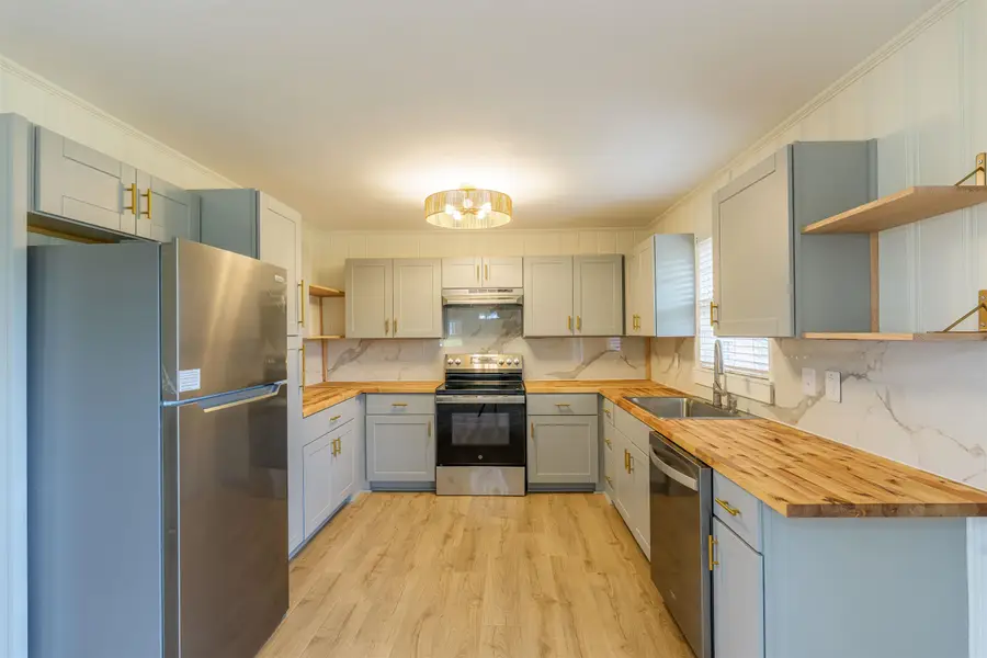 3450 Co Rd 6, Florence, AL 35633 - #3