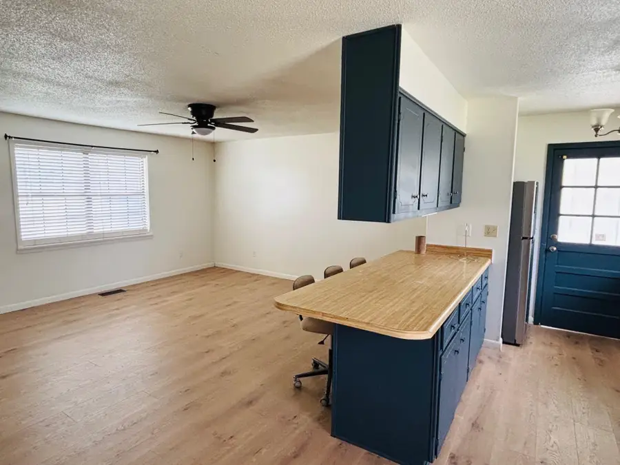 1709 Tennessee St, Sheffield, AL 35660 - #3