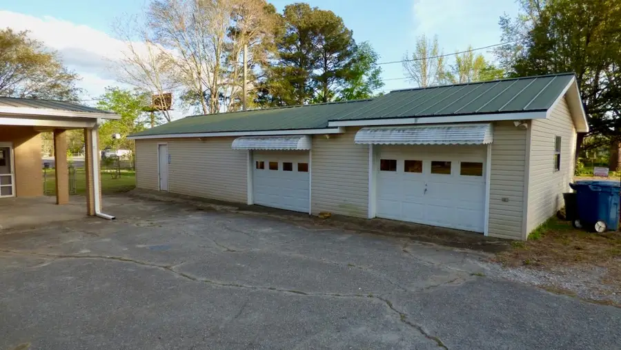 1710 Elm Ln, Russellville, AL 35654 - #3