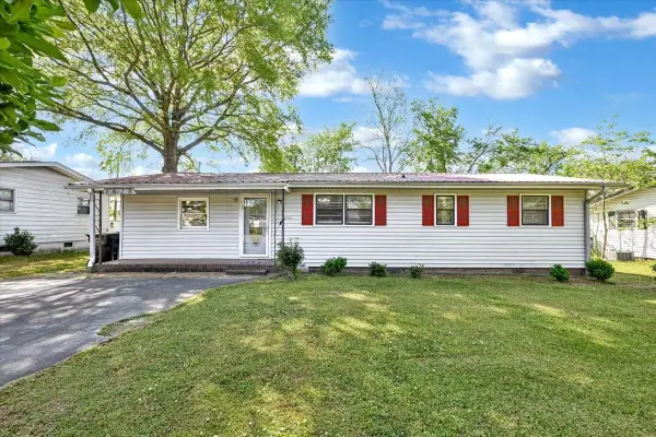 1628 Monterey St, Cullman, AL 35055