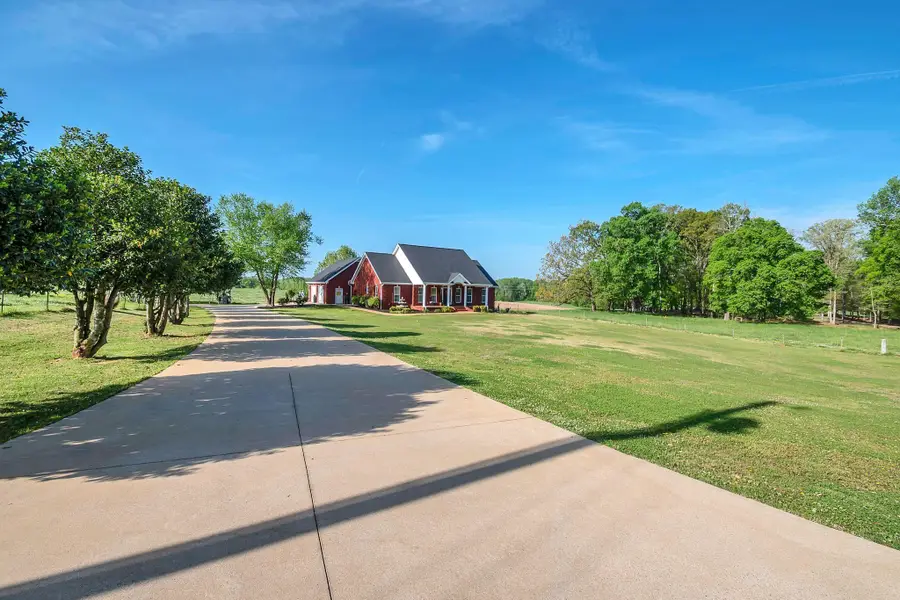 1301 Co Rd 104, Lexington, AL 35648 - #2