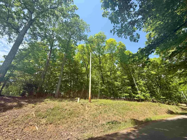 1501 Riverfront Rd, Rogersville, AL 35652